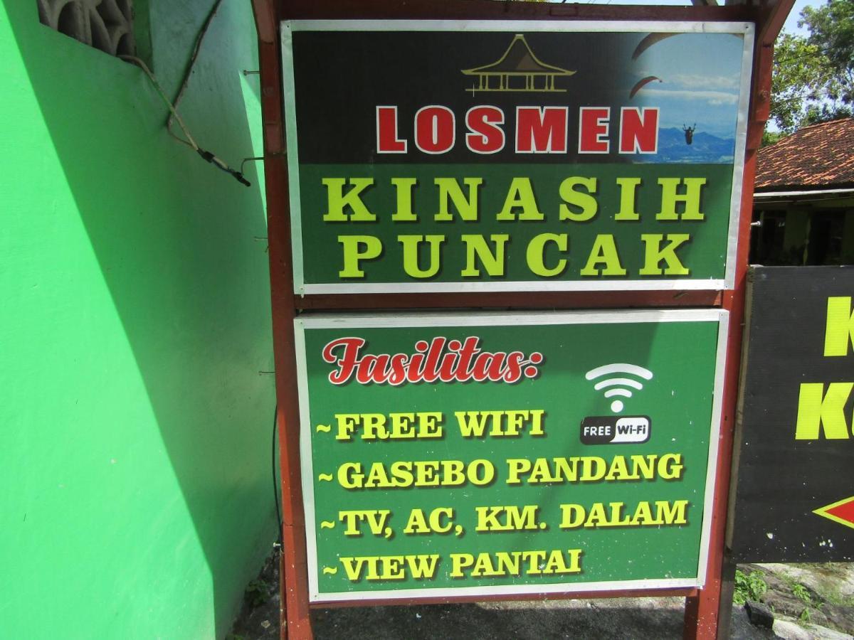 Losmen Kinasih Puncak & Gazebo Pandang Bantul Exterior foto